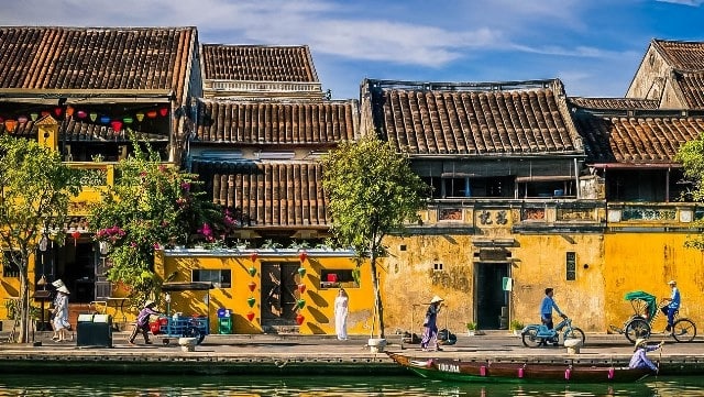 Công Ty TNHH Thương Mại Dịch Vụ Đông Nam Tourist